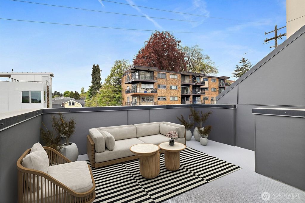 Photo of 1211 E Mercer Street, Seattle, WA 98102 (MLS # 2439224)