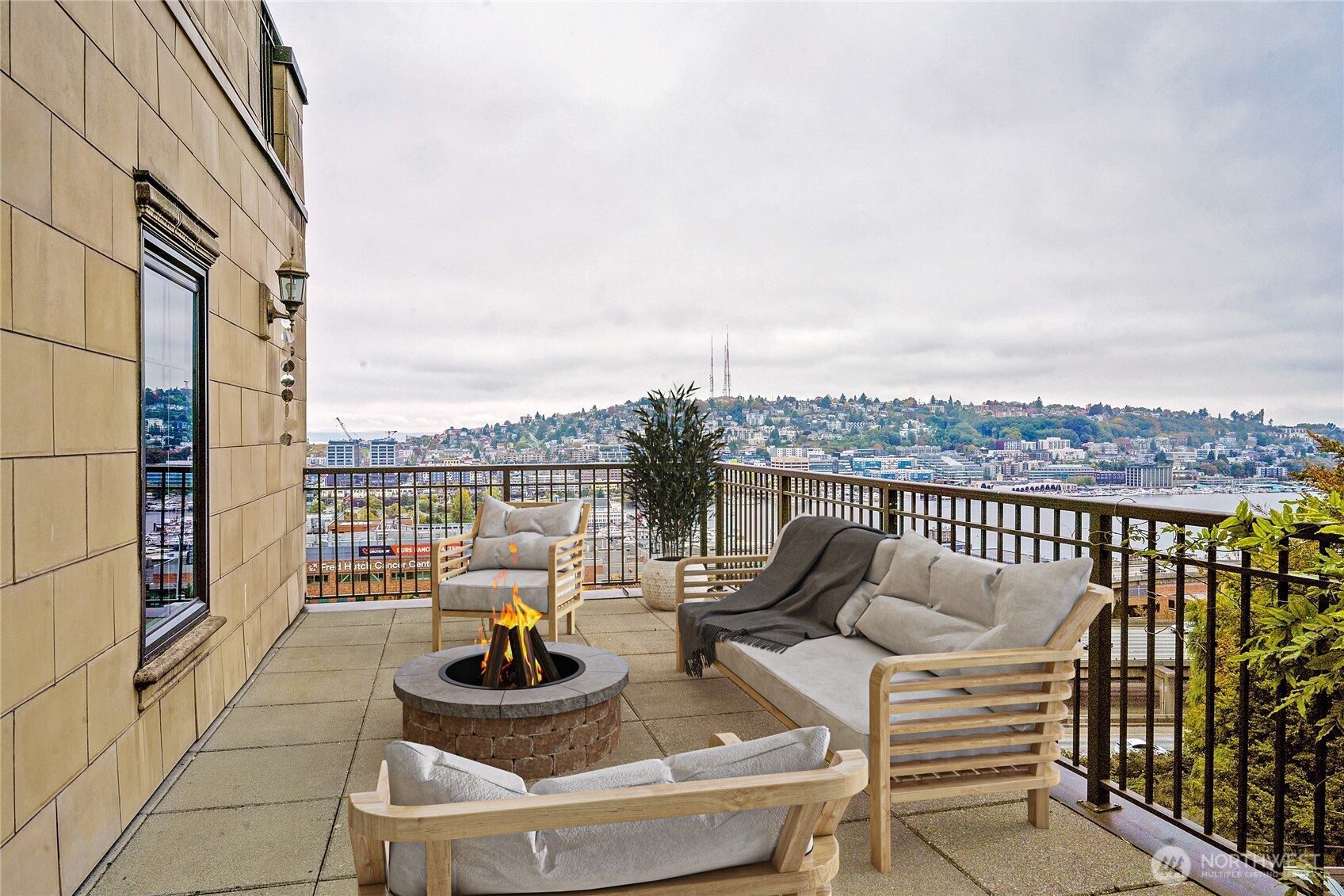 745 Bellevue Avenue E 109