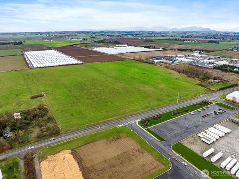 2108 Main Street Lynden WA 98264