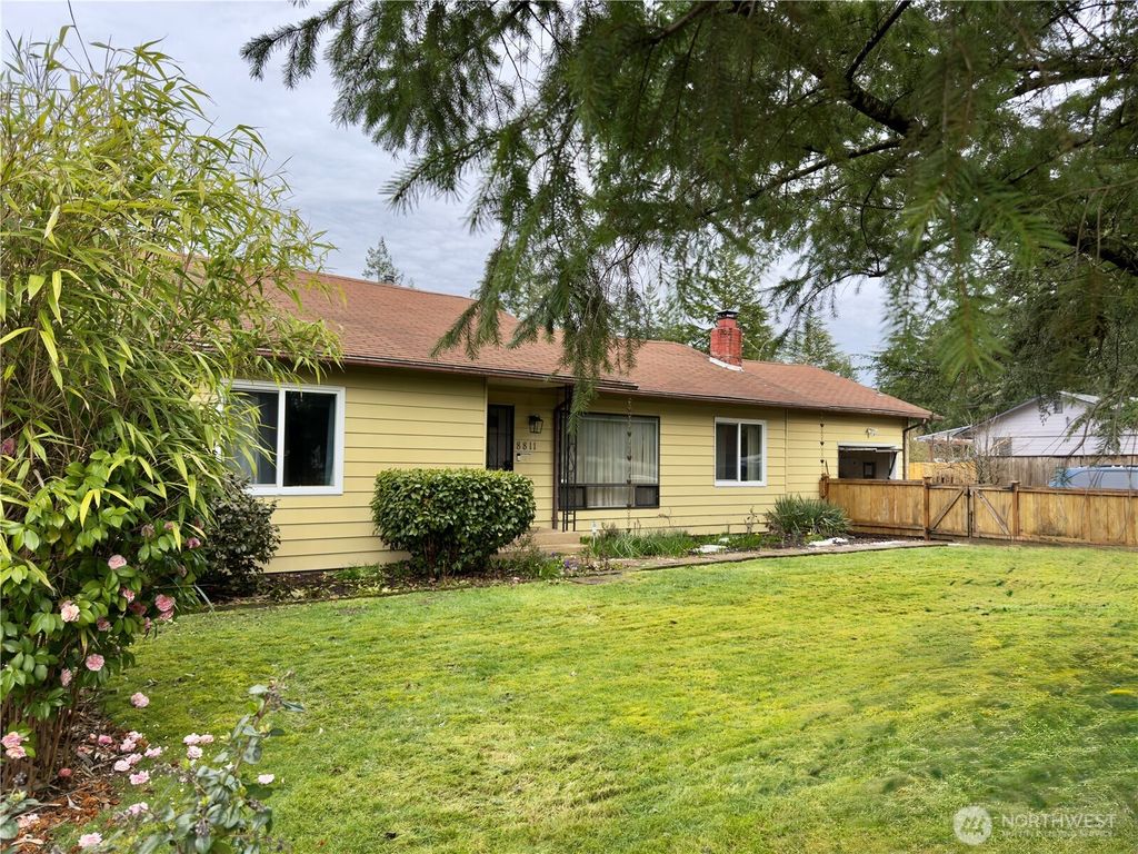 Photo of 8811 Wildwood Avenue SW, Lakewood, WA 98498 (MLS # 2499076)