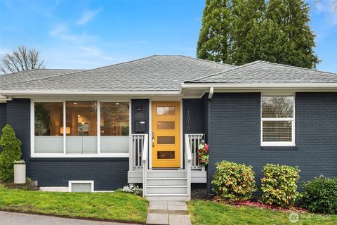 Photo of 1816 NE 82nd Street, Seattle, WA 98115 (MLS # 2493750)