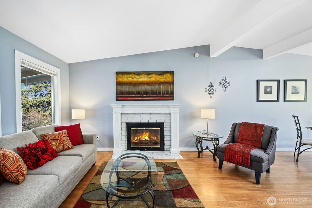 Photo of 622 E Titus Street, Kent, WA 98030 (MLS # 2332237)