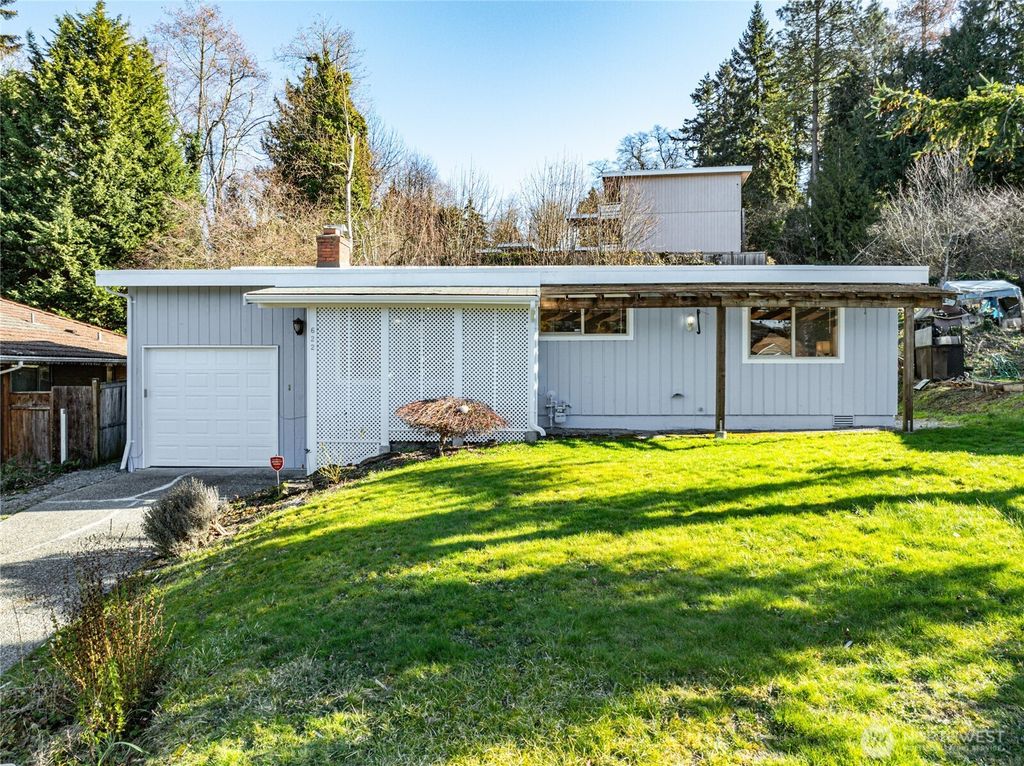 Photo of 622 E Titus Street, Kent, WA 98030 (MLS # 2332237)