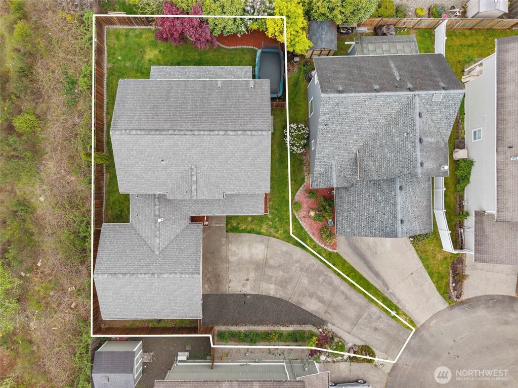 Photo of 2732 28th Avenue SW, Olympia, WA 98512 (MLS # 2514169)