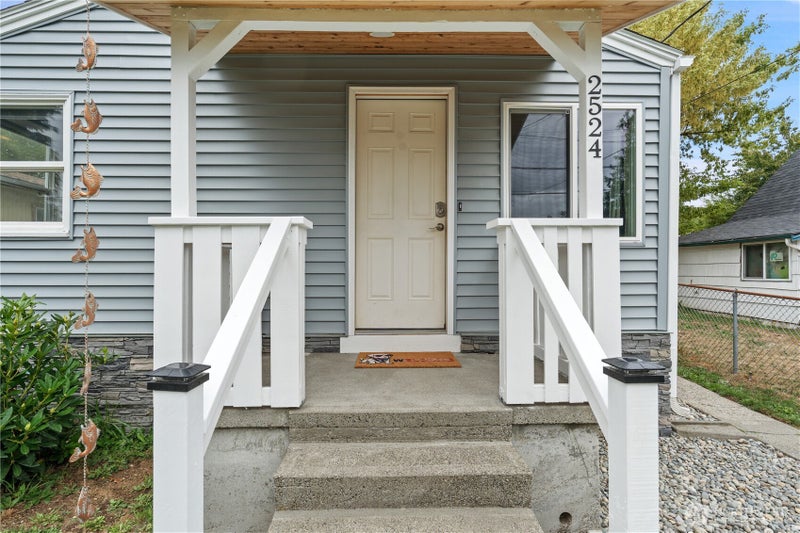 2524 Barnett Street