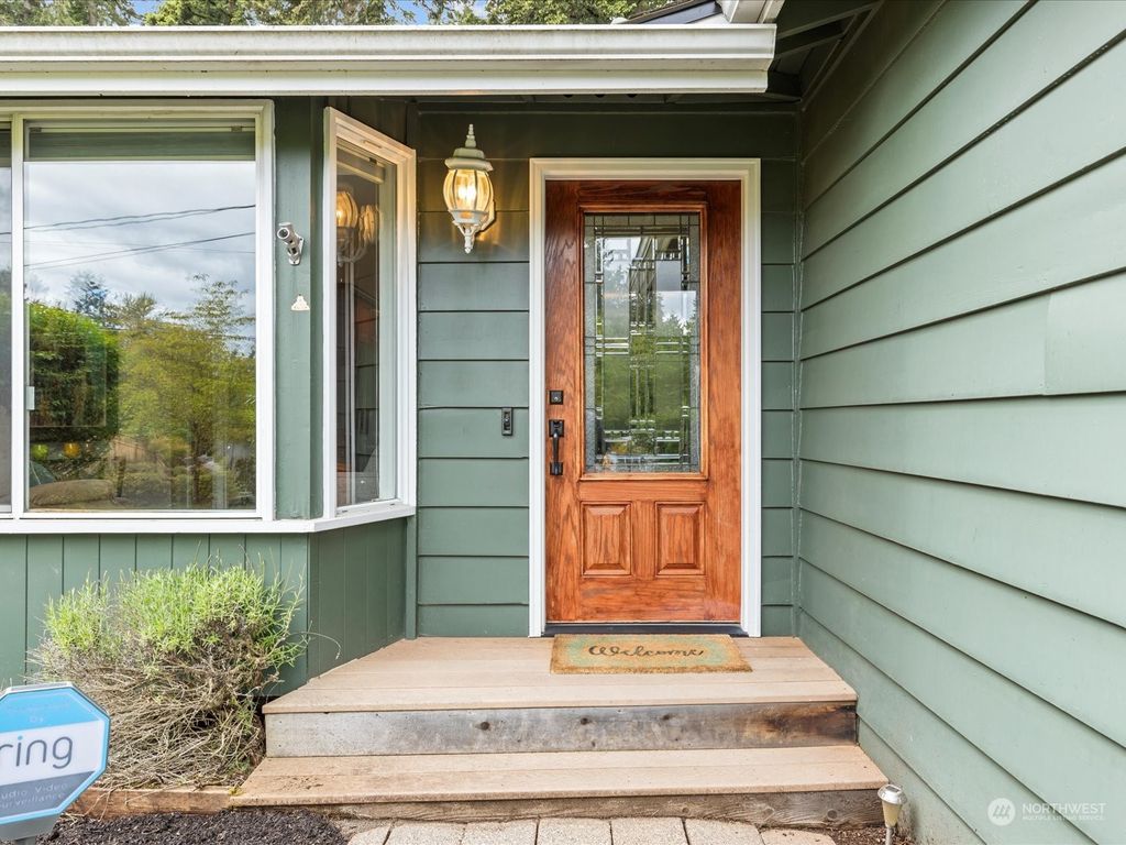 Photo of 15629 183rd Avenue NE, Woodinville, WA 98072 (MLS # 2245021)