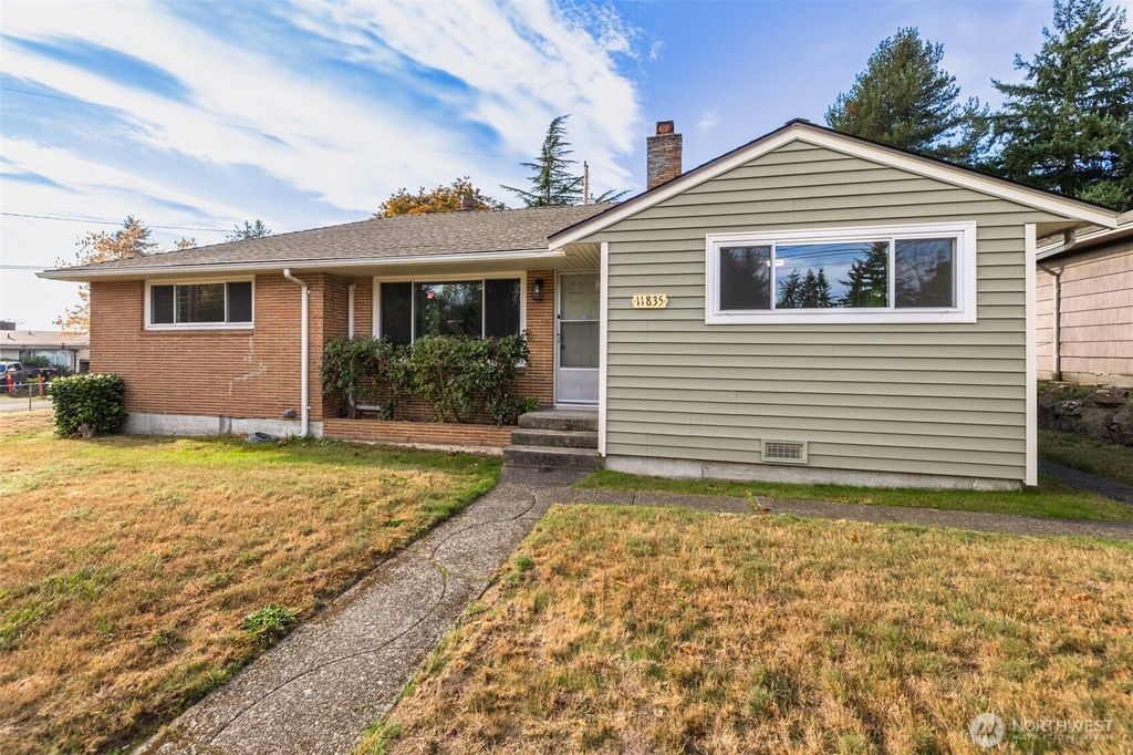 Photo of 11835 Beacon Avenue S, Seattle, WA 98178 (MLS # 2447950)