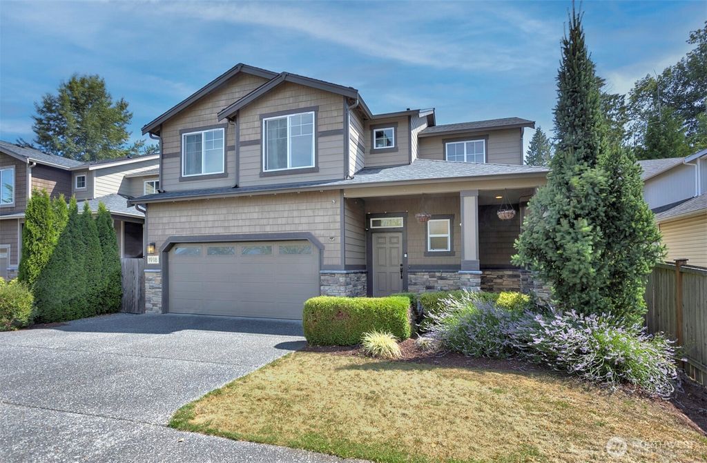 Photo of 1918 151st Place SW #11, Lynnwood, WA 98087 (MLS # 2418782)