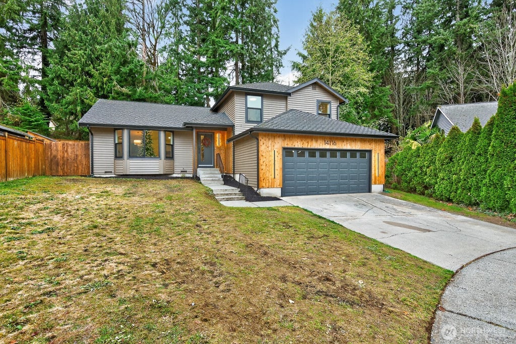 Photo of 14116 60th Avenue SE, Everett, WA 98208 (MLS # 2577099)
