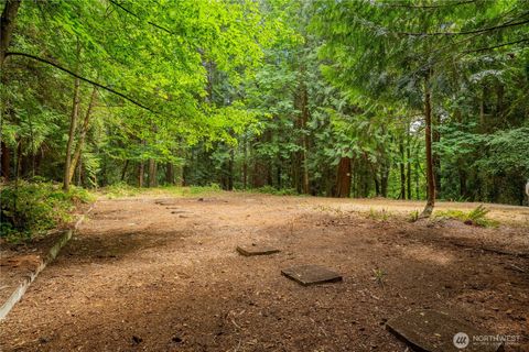 Photo of 1 XXXX 1ST Street, Bremerton, WA 98312 (MLS # 2509114)