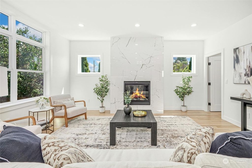 Photo of 7510 27th Avenue NW, Seattle, WA 98117 (MLS # 2264197)