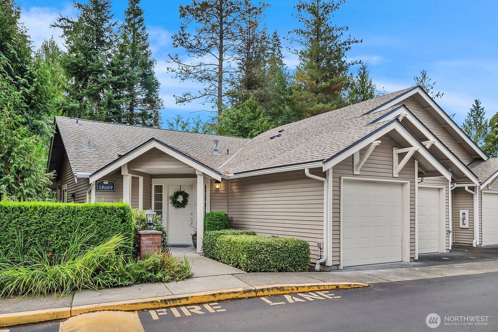 Photo of 18669 NE 55th Way, Redmond, WA 98052 (MLS # 2440804)