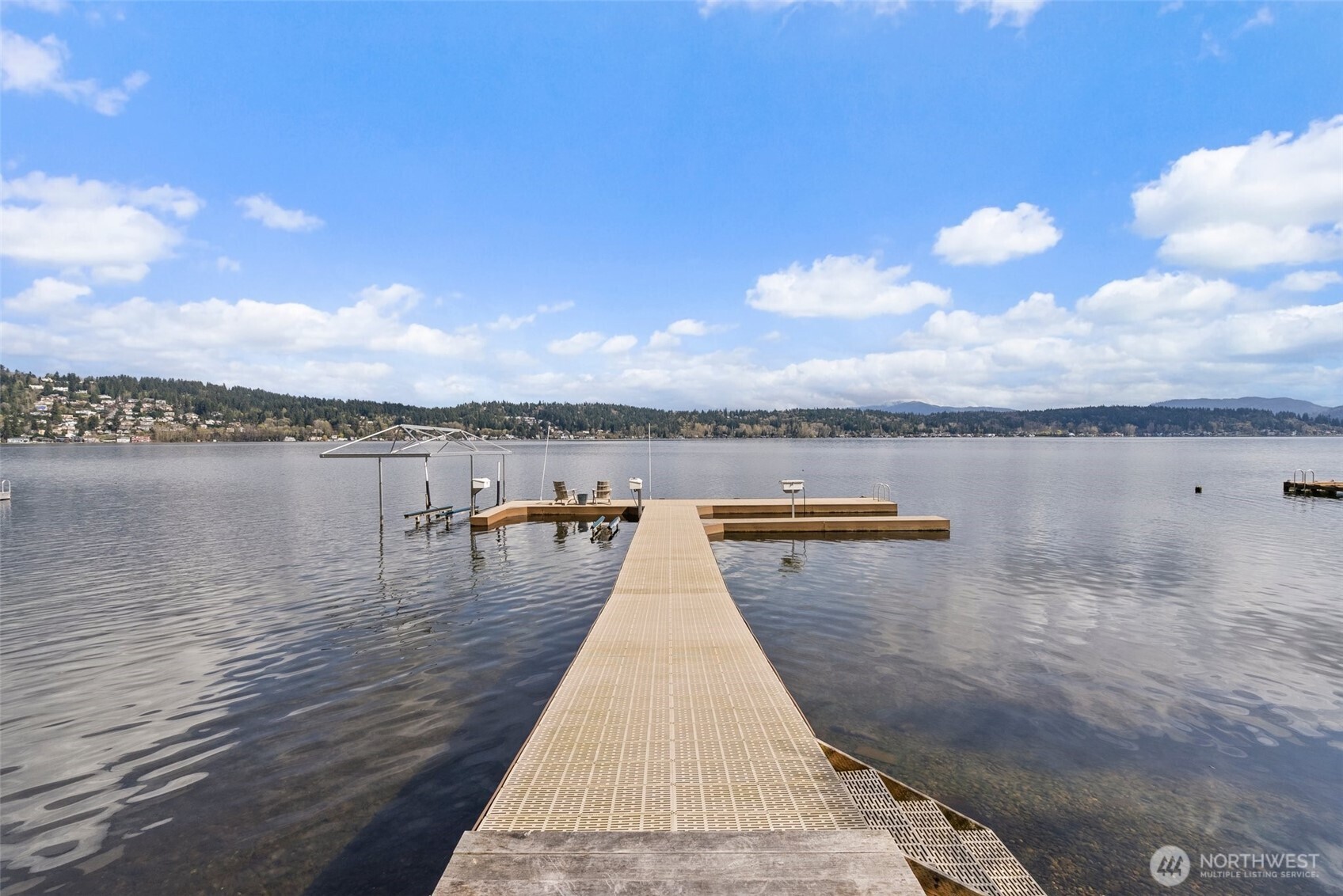 1400 W Lake Sammamish Parkway NE