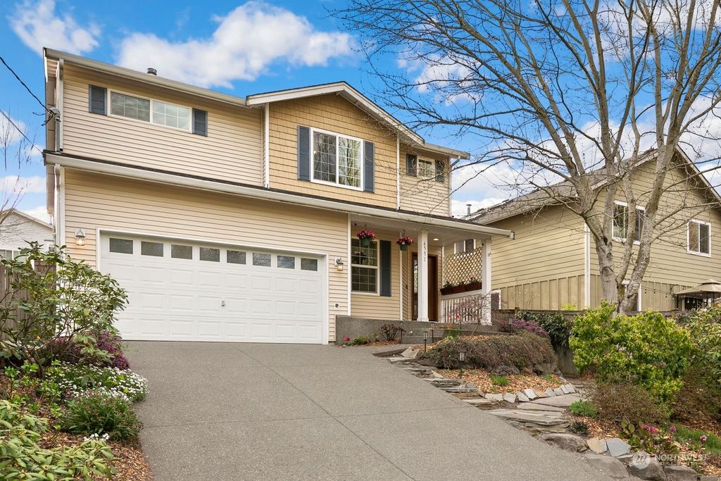 Photo of 6551 17th Avenue SW, Seattle, WA 98106 (MLS # 2218861)