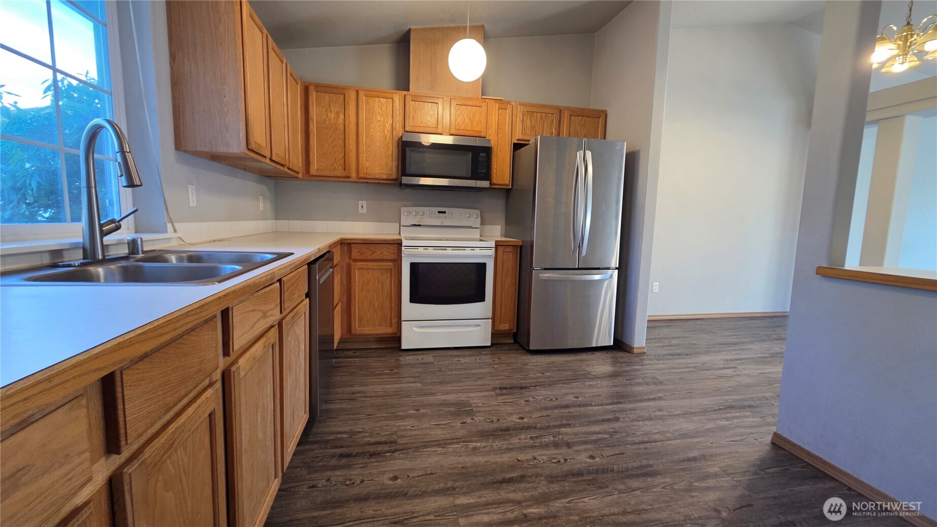 11316 1st Avenue Ct E