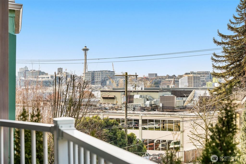 Photo of 1906 Franklin Place E #103, Seattle, WA 98102 (MLS # 2385572)