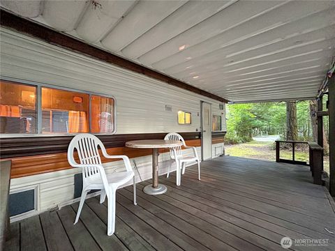 Photo of 67 3 Schinn Canyon Circle, Deming, WA 98244 (MLS # 2477219)