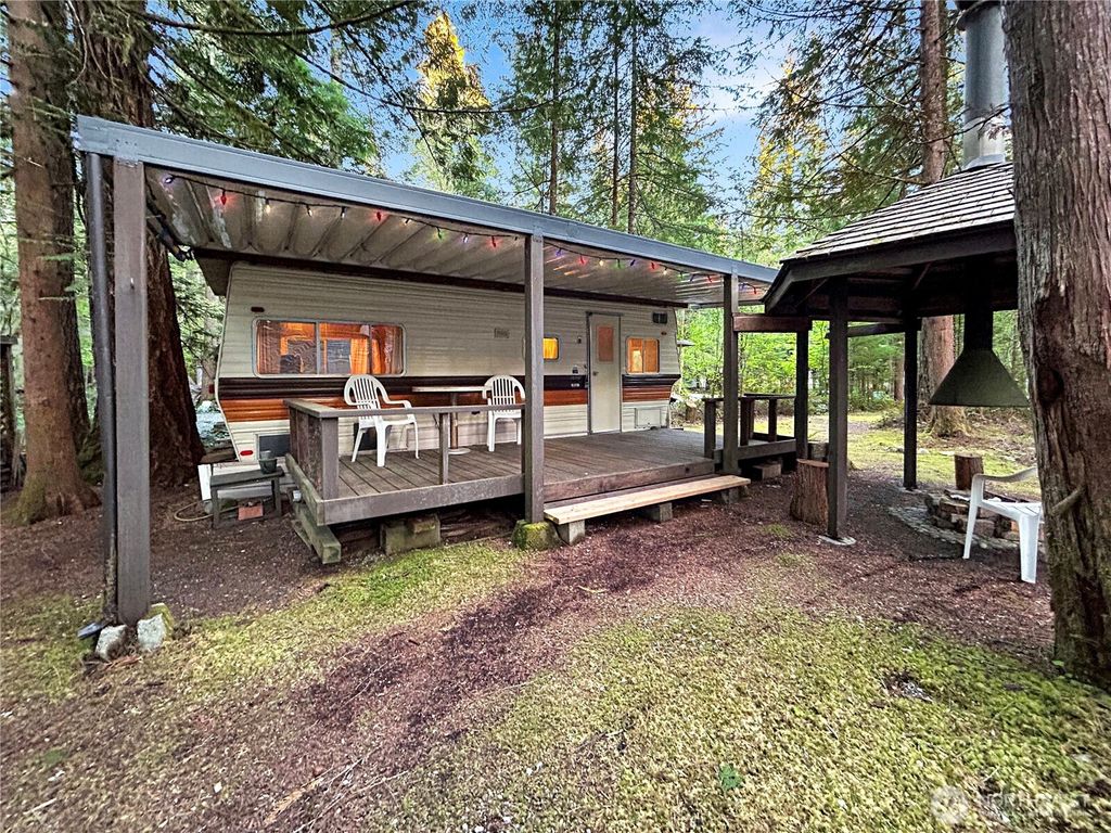 Photo of 67 3 Schinn Canyon Circle, Deming, WA 98244 (MLS # 2477219)