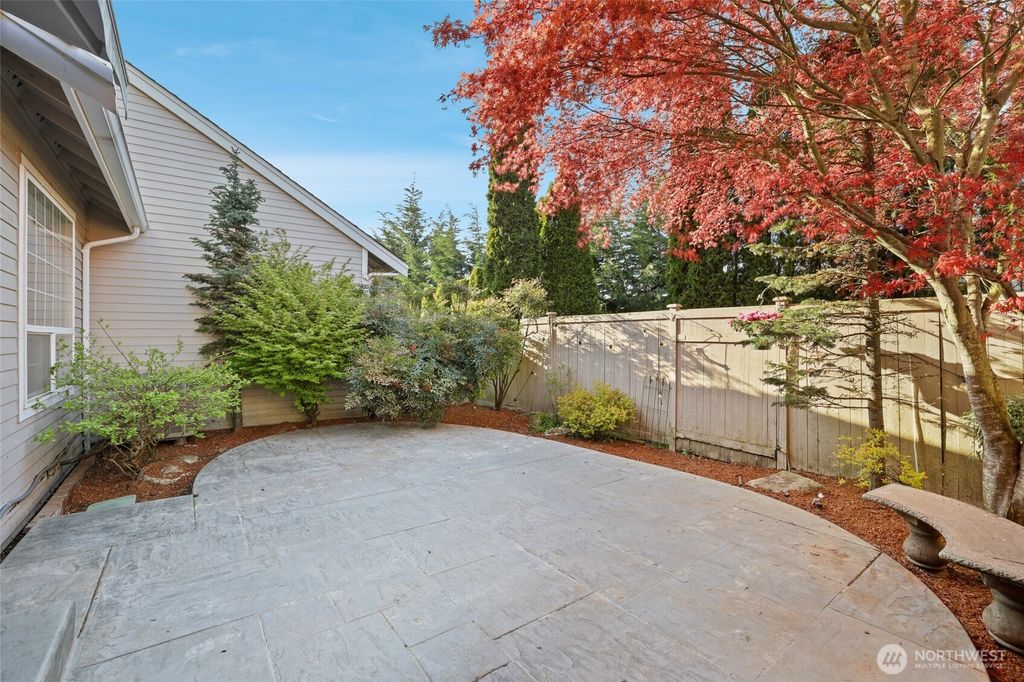 listing image 9364061489632592672