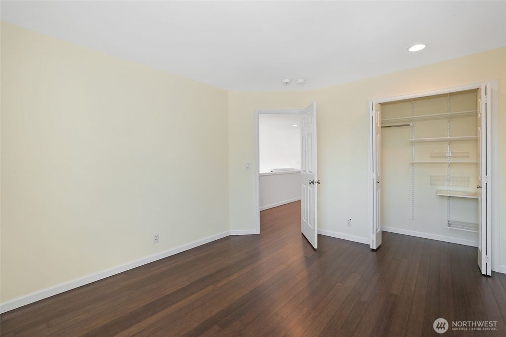 listing image 9365383658956848165