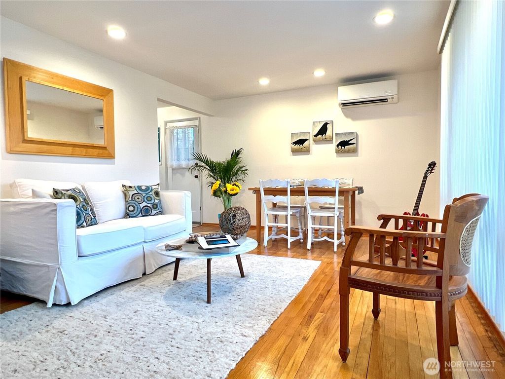 Photo of 7919 45th Avenue S, Seattle, WA 98118 (MLS # 2511437)