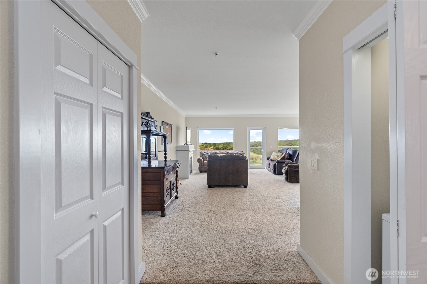 1600 W Ocean Avenue 939