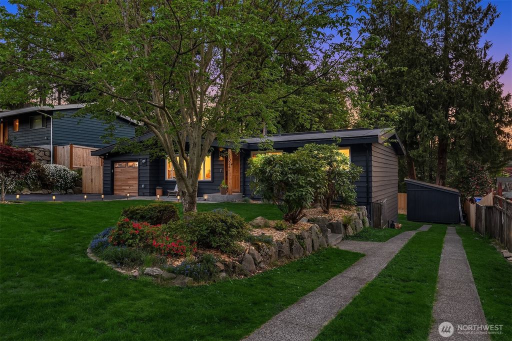 Photo of 24024 95th Place W, Edmonds, WA 98020 (MLS # 2519040)