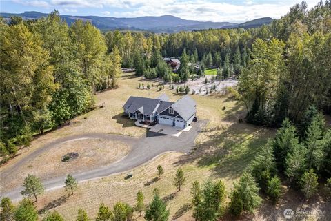 Photo of 234 Cornell Road, Toutle, WA 98649 (MLS # 2443884)