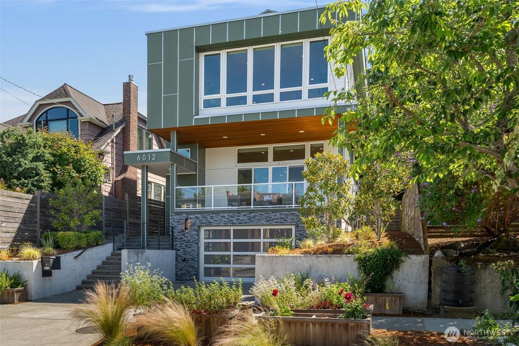Photo of 6012 Palatine Avenue N, Seattle, WA 98103 (MLS # 2403595)