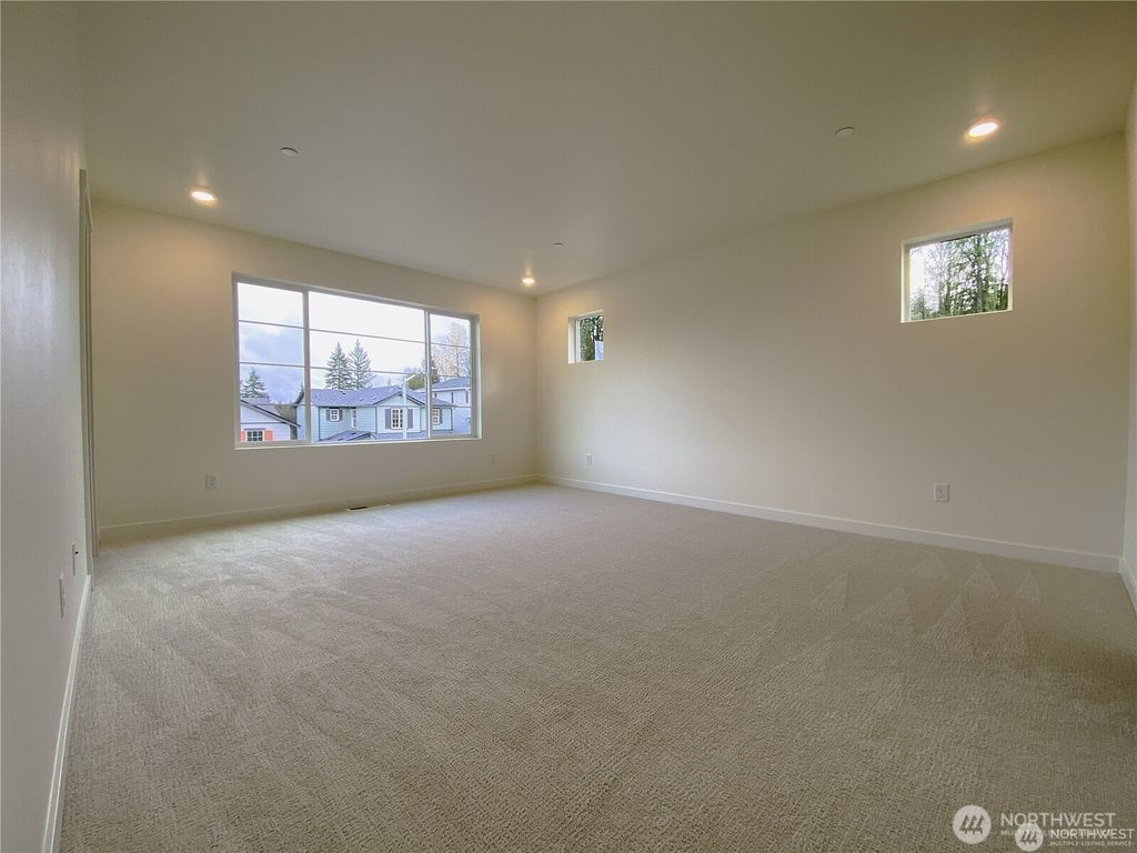 Photo of 1440 121st Avenue SE #MB 31, Lake Stevens, WA 98258 (MLS # 2464391)