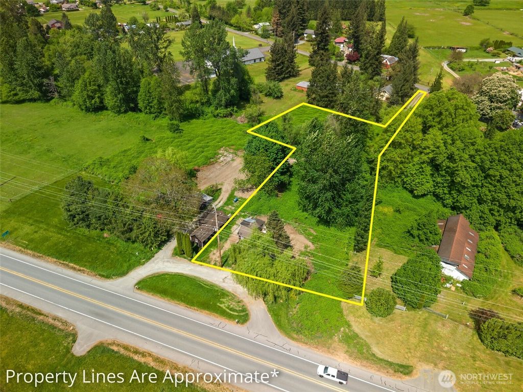 Photo of 35725 US 2, Sultan, WA 98294 (MLS # 2525228)