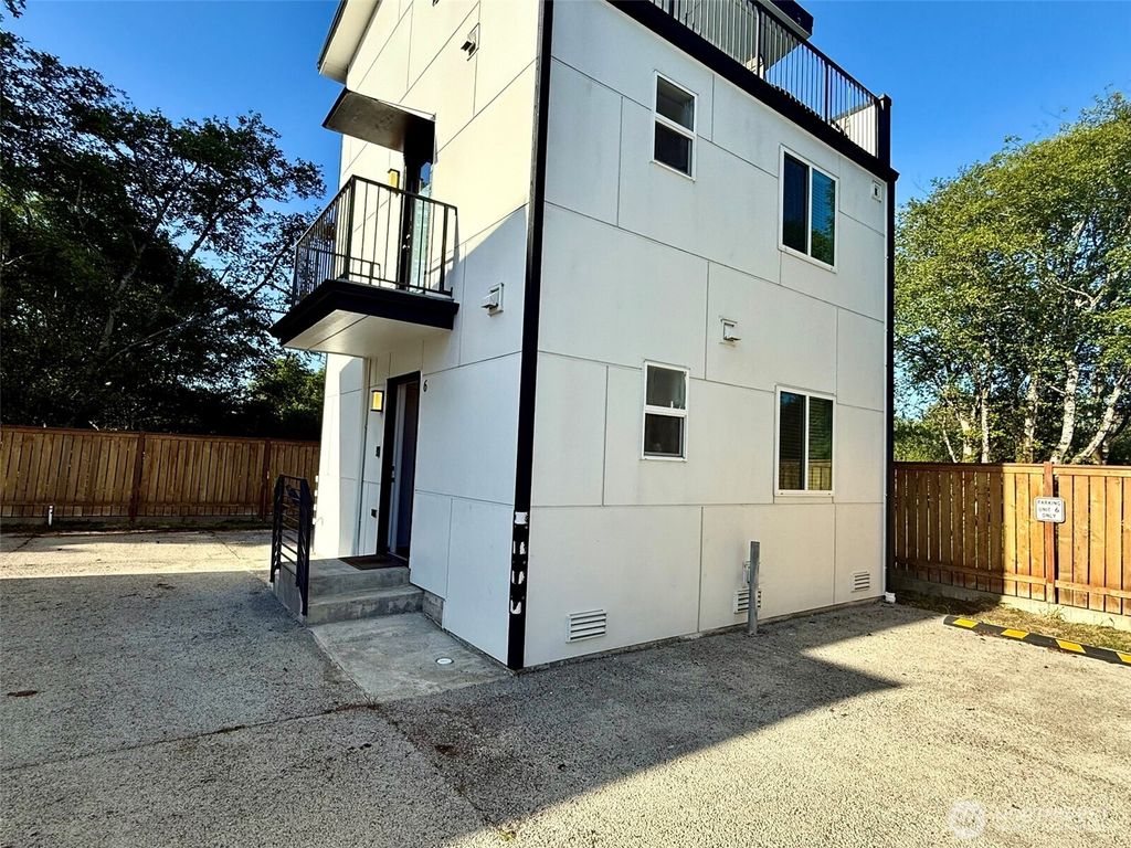 Photo of 890 Magellan Avenue NE #6, Ocean Shores, WA 98569 (MLS # 2529237)