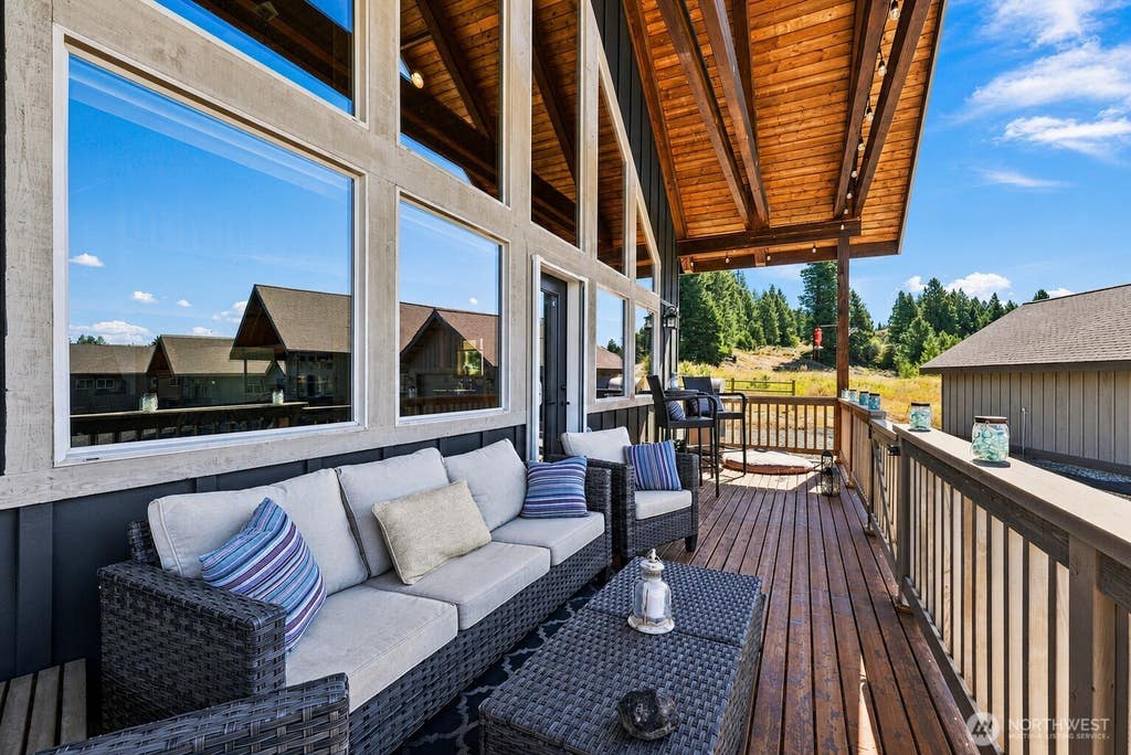 Photo of 170 Maywood Lane, Ronald, WA 98940 (MLS # 2562239)