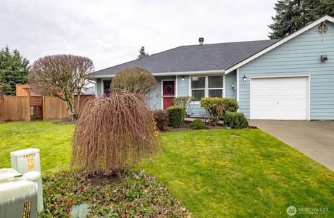 Photo of 3303 18th Street Pl SW, Puyallup, WA 98373 (MLS # 2468936)