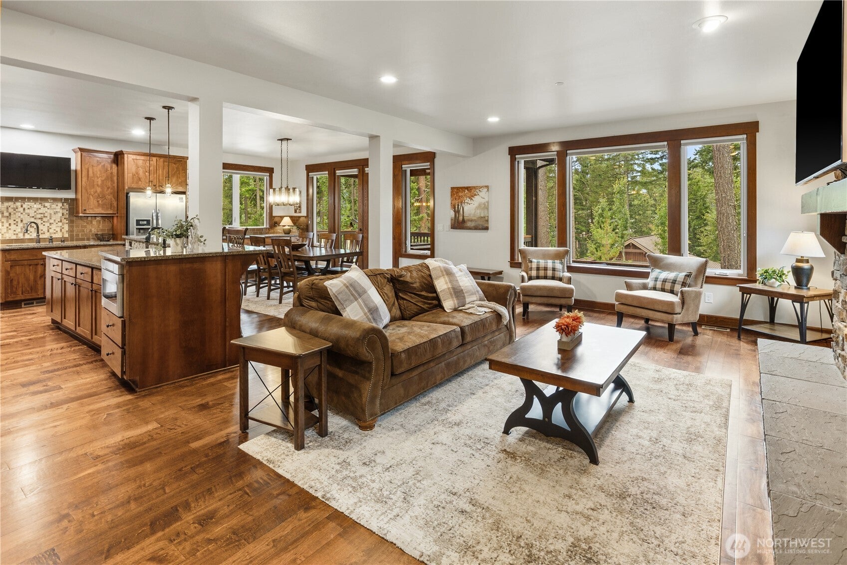 290 Black Nugget Lane
