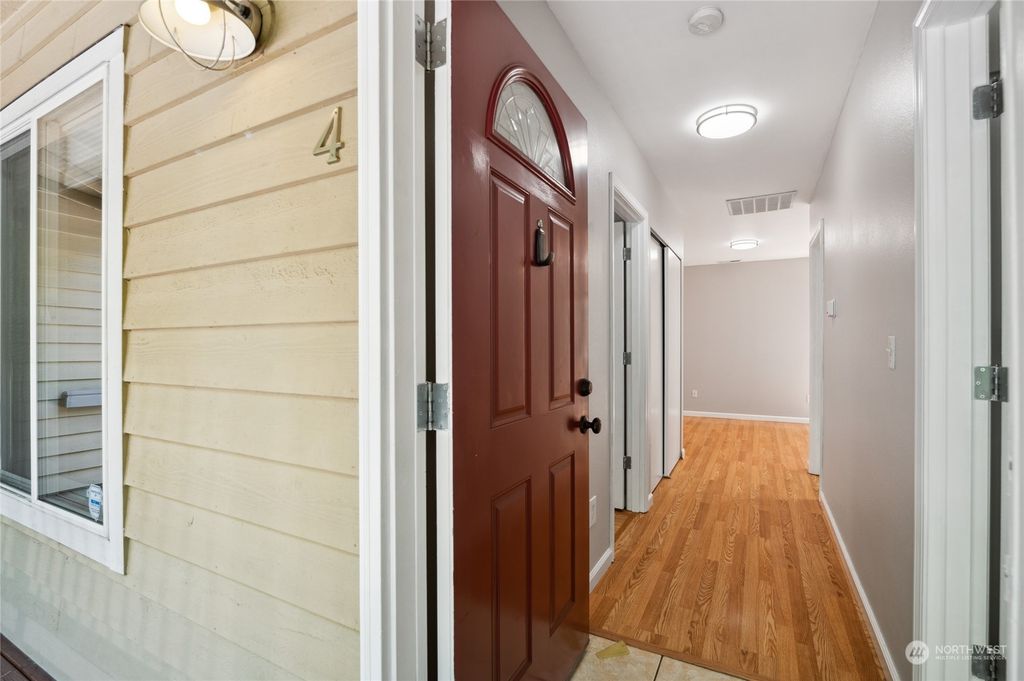 listing image 9368925387367533494