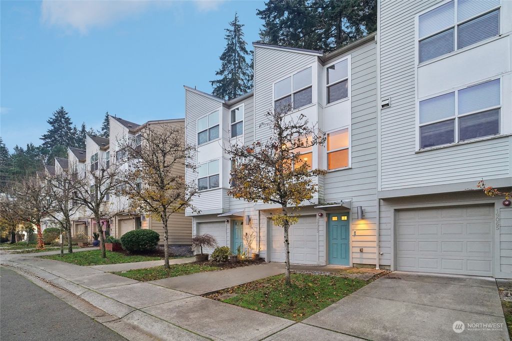 Photo of 19063 14th Court NE, Shoreline, WA 98155 (MLS # 2317833)