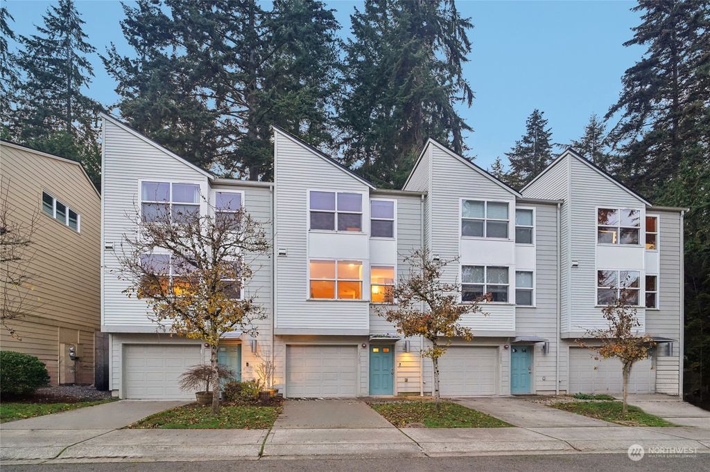 Photo of 19063 14th Court NE, Shoreline, WA 98155 (MLS # 2317833)