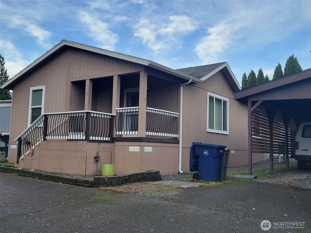 Photo of 24313 54th Avenue W #3, Mountlake Terrace, WA 98043 (MLS # 2463356)