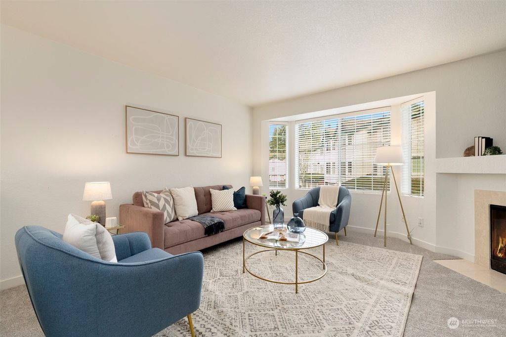 Photo of 630 122nd Avenue NE, Bellevue, WA 98005 (MLS # 2189796)