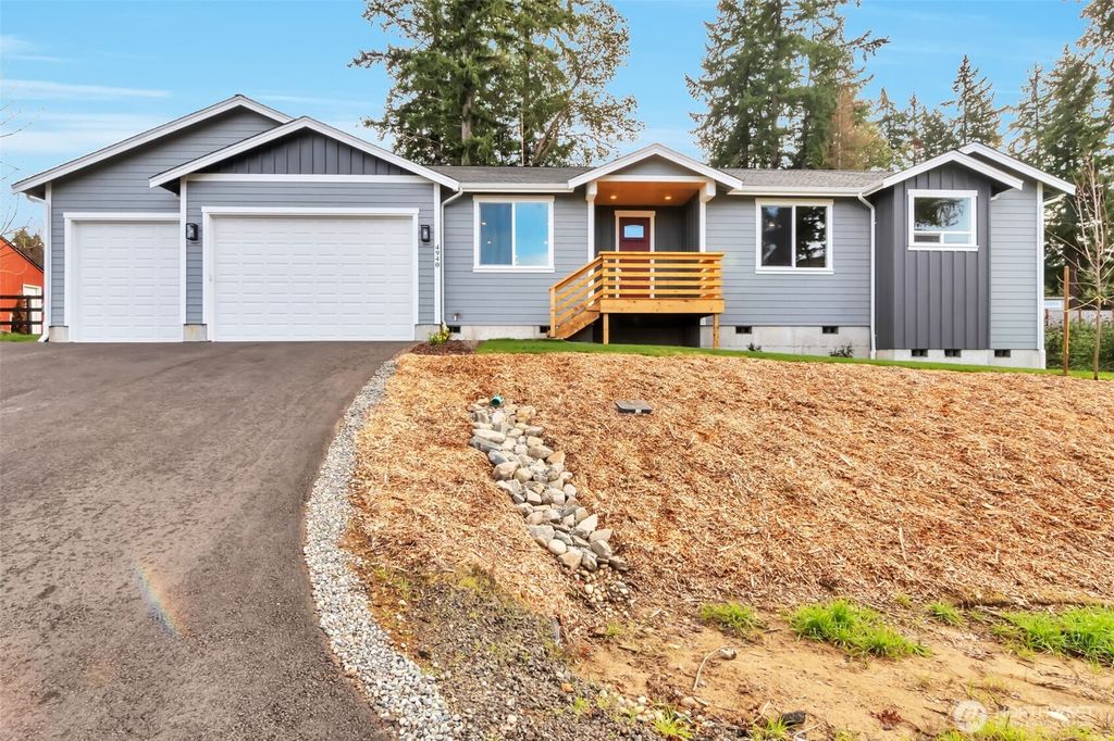 Photo of 4940 Johnson Street NW, Bremerton, WA 98311 (MLS # 2480268)