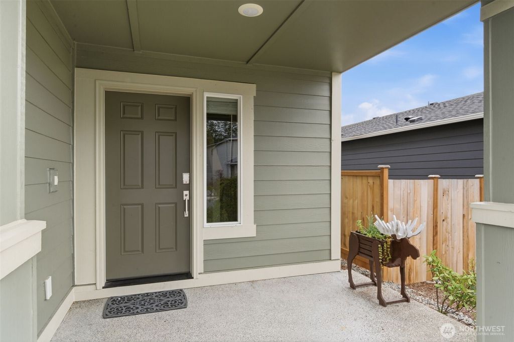 Photo of 430 NE Ridge Point Boulevard, Belfair, WA 98528 (MLS # 2510894)