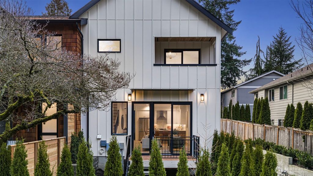 Photo of 9511 132nd Avenue NE #B, Kirkland, WA 98033 (MLS # 2459335)