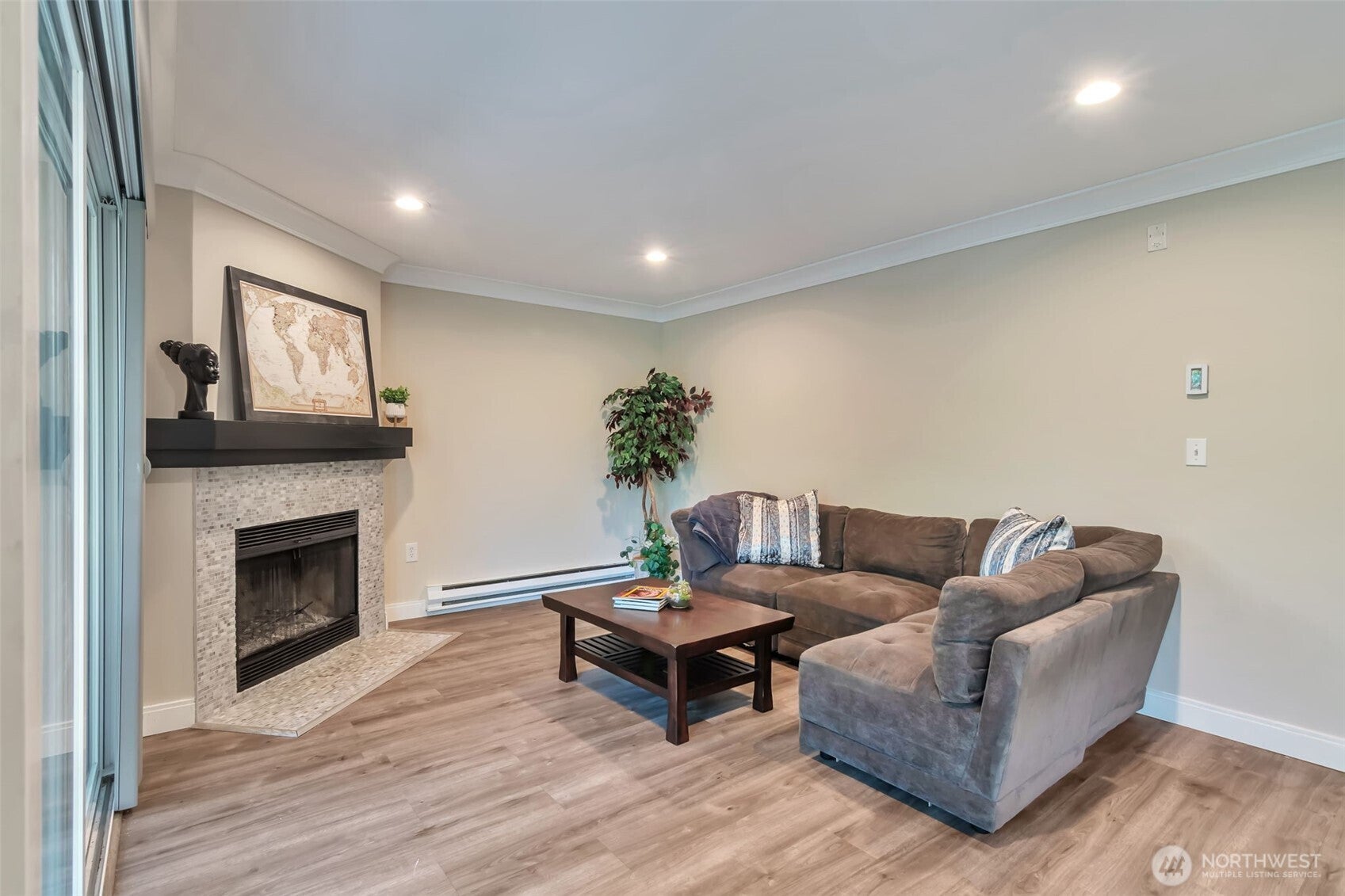 4183 W Lake Sammamish Parkway SE B104
