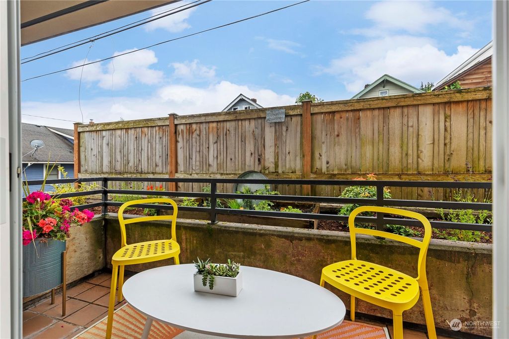 listing image 9369337543180288083