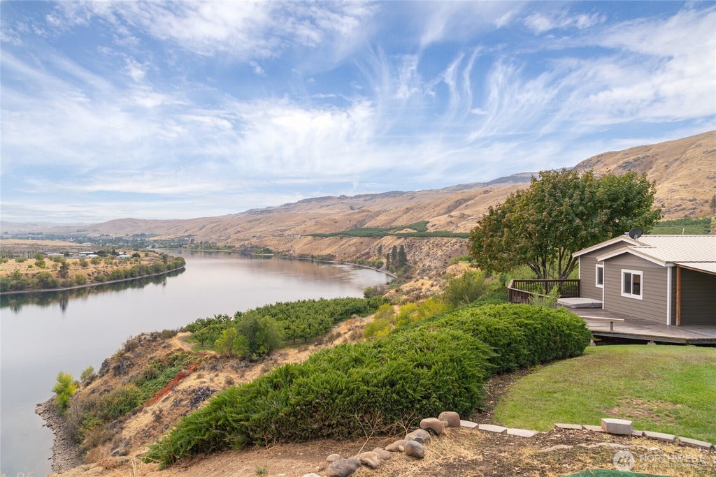Photo of 384 SR 173, Brewster, WA 98812 (MLS # 2581016)