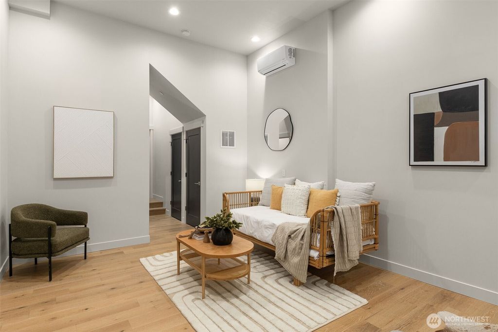 Photo of 1104 B 34th Avenue, Seattle, WA 98122 (MLS # 2488921)