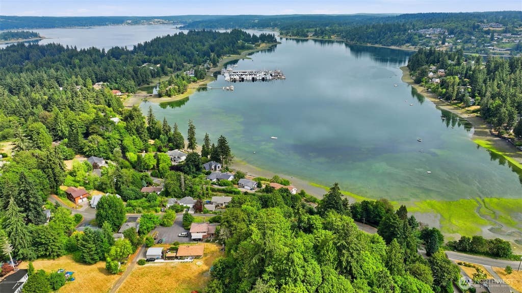 Photo of 16 NW Cartier Dr, Bremerton, WA 98312 (MLS # 2559269)