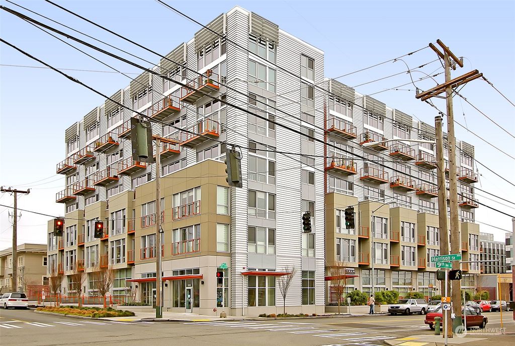Photo of 401 9th Avenue N #401, Seattle, WA 98109 (MLS # 2249430)