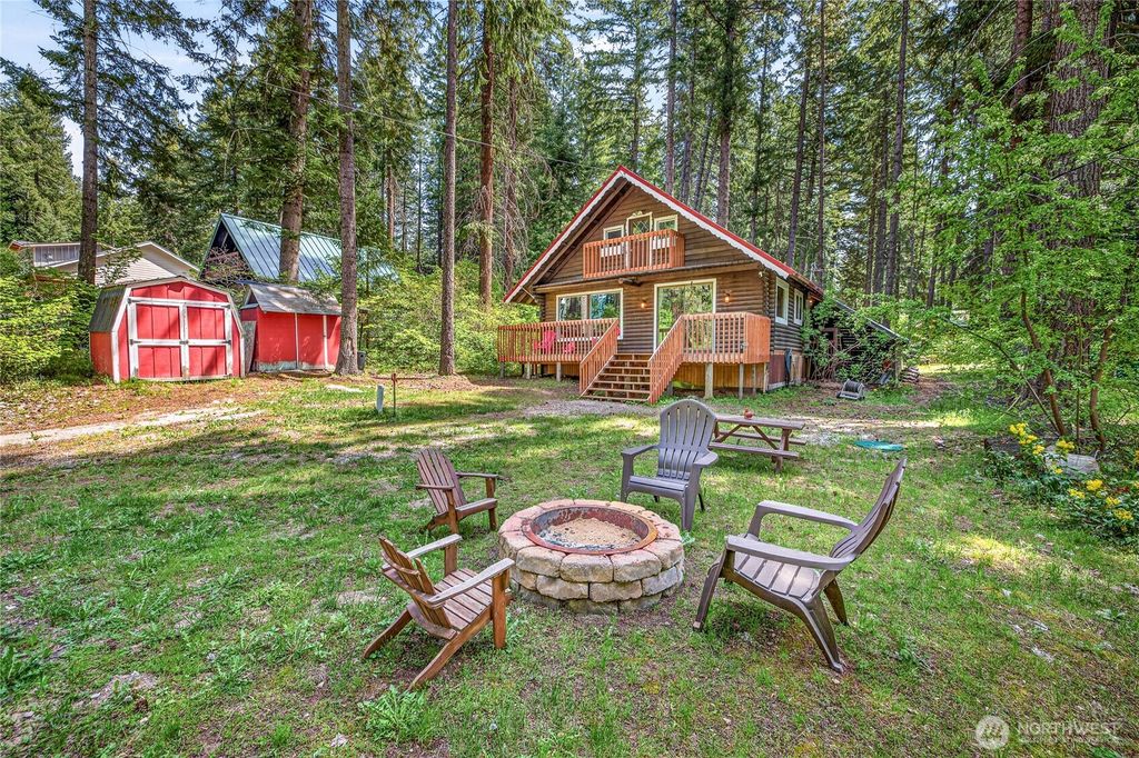 Photo of 22505 Saddle St ST, Leavenworth, WA 98826 (MLS # 2518190)